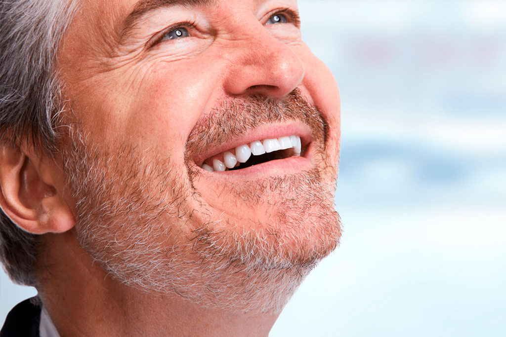Fases do implante dentário: do diagnóstico à manutenção